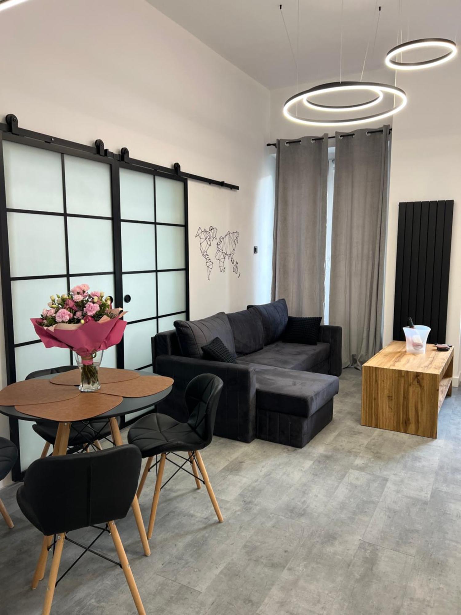 Loft W Centrum Z Jacuzzi Wrocław Eksteriør billede